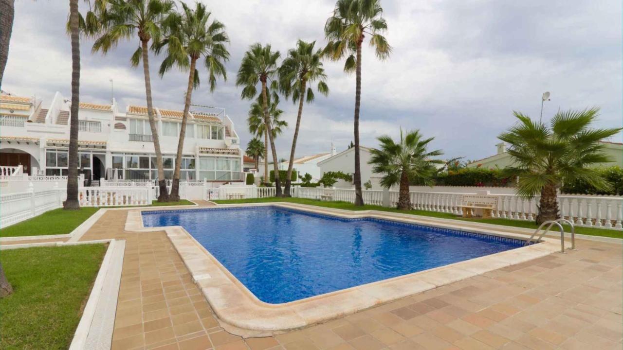 דירות רוחאלס Casa Linda מראה חיצוני תמונה